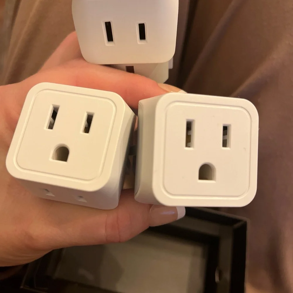 Tryace 2000W Travel Converter Adapter + Extras — Universal Voltage, Power Plug